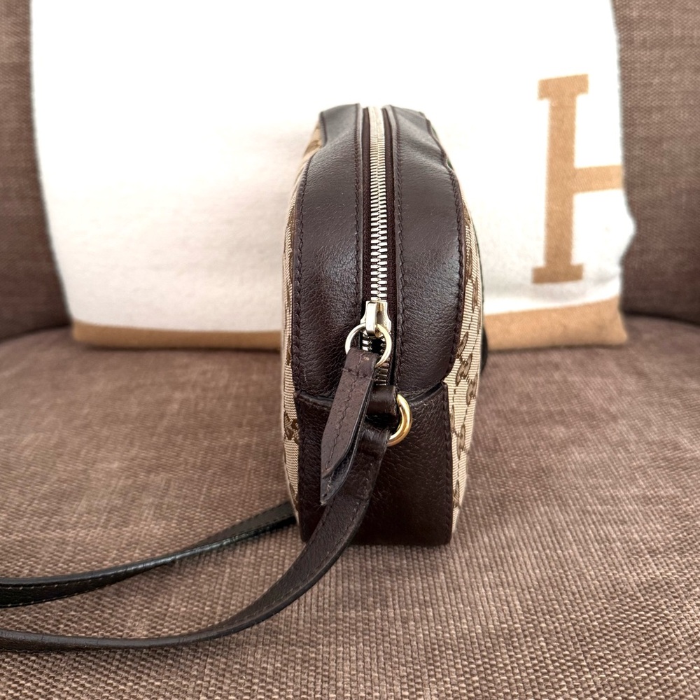 Authentic Gucci GG Supreme Monogram Web Webby Bee Shoulder Crossbody bag - Picture 9 of 16